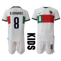 Portugal Bruno Fernandes #8 Replika babykläder Bortaställ Barn VM 2022 Kortärmad (+ korta byxor)